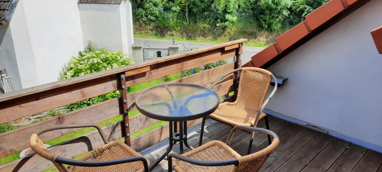 Podkrovi V Jihoceskem Statku Nemejice Bagian luar foto